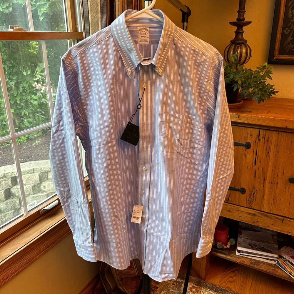 Brooks Brothers blue and white men’s Dress Shirt 16-34 *NWT